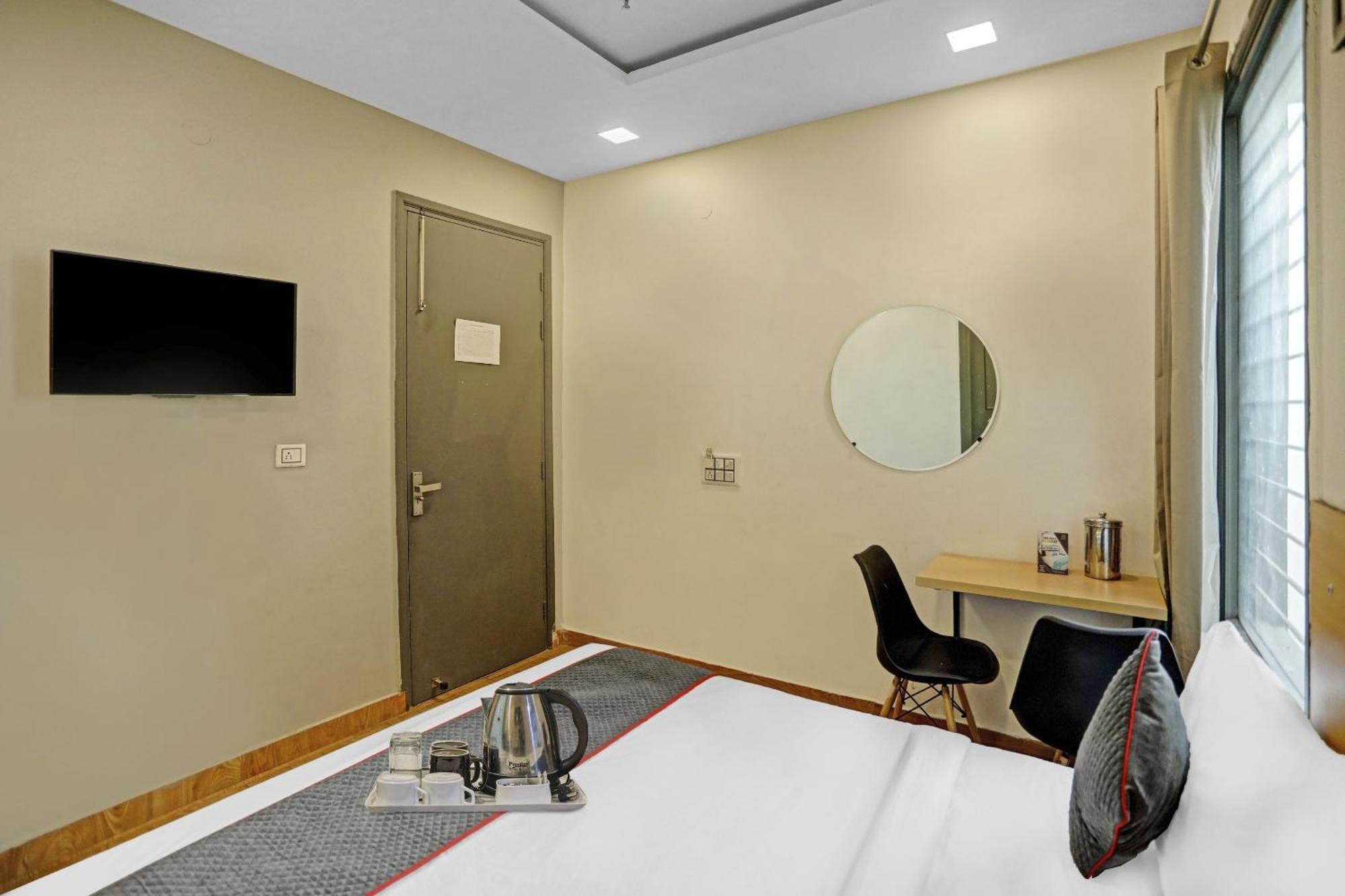 Super Townhouse Mannat Rohini 16 Hotel Delhi  Exterior foto